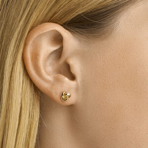 Ring zirkonia gescratcht