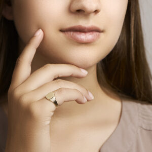 Klapoorringen kroon zirkonia